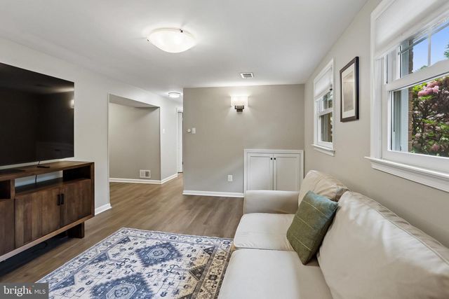 2003 RAMPART DR, Alexandria, VA 22308