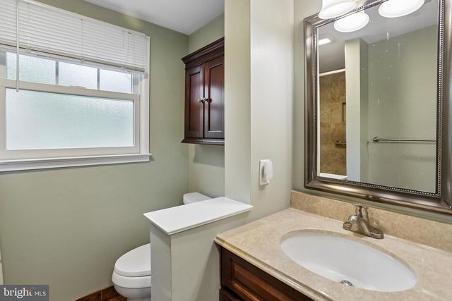 2003 RAMPART DR, Alexandria, VA 22308