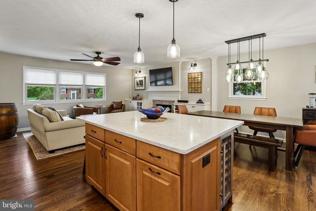 2003 RAMPART DR, Alexandria, VA 22308