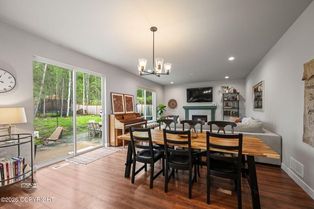 8843 Skyvista Circle, Eagle River, AK 99577