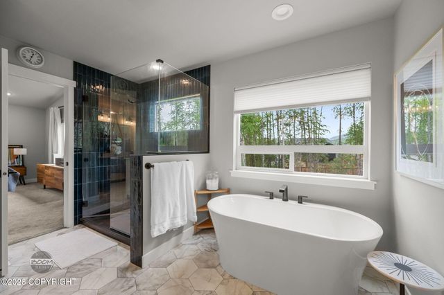 8843 Skyvista Circle, Eagle River, AK 99577