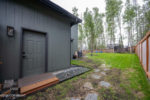 8843 Skyvista Circle, Eagle River, AK 99577