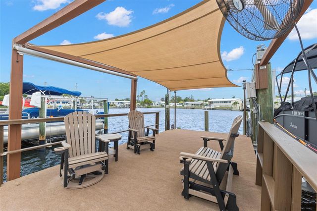 7174 MOUNT ARLINGTON DRIVE NE 419, St Petersburg, FL 33702
