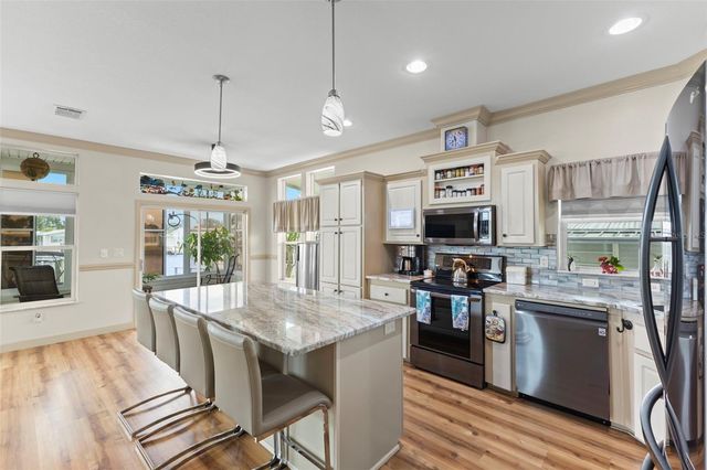 7174 MOUNT ARLINGTON DRIVE NE 419, St Petersburg, FL 33702