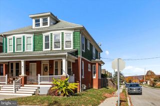 301 4TH ST, Hanover, PA 17331