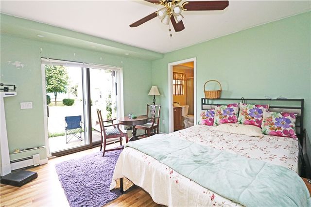 17 Metacomet Street, Portsmouth, RI 02871