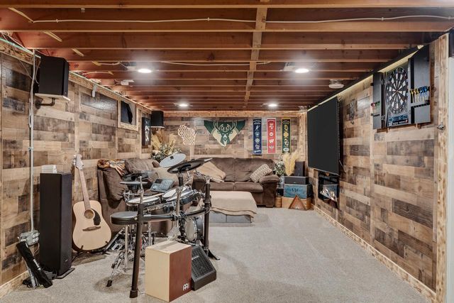 407 Morris STREET, Holmen, WI 54636