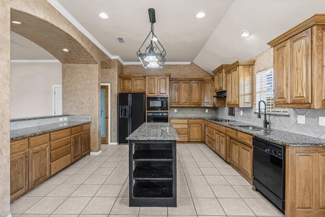 6009 Feather Wind Way, Fort Worth, TX 76135