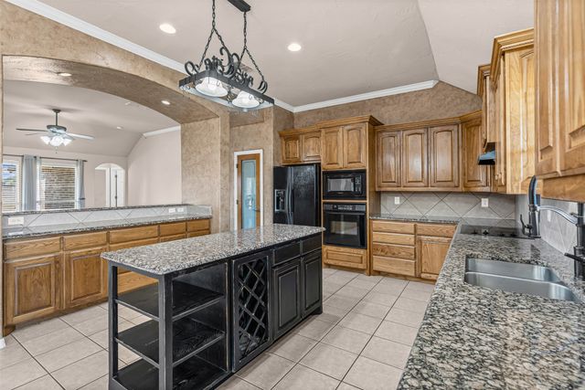 6009 Feather Wind Way, Fort Worth, TX 76135