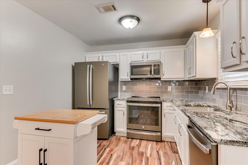 Image 13 of property listing at 3152 Bilston Drive, Augusta, GA 30909
