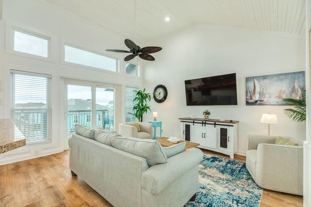 17605 Termini San Luis Pass Road, Galveston, TX 77554