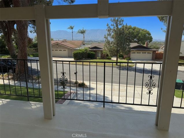 1483 Greenbriar Avenue, Corona, CA 92878