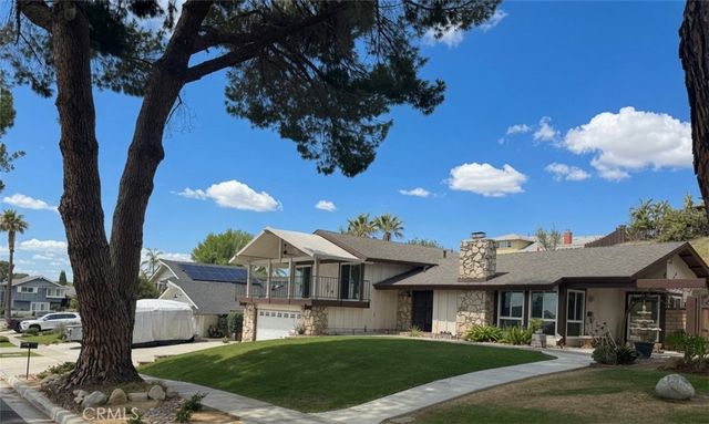 1483 Greenbriar Avenue, Corona, CA 92878