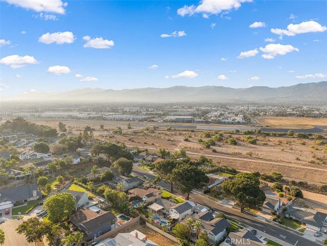 1483 Greenbriar Avenue, Corona, CA 92878