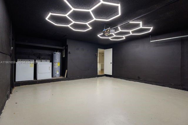 256 NW 78th Ter, Margate, FL 33063