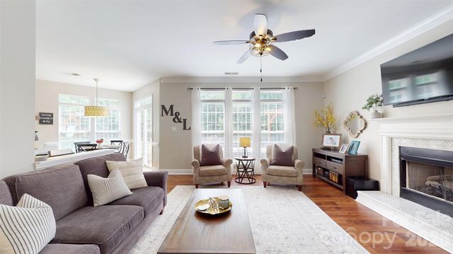 12301 Silveroak Lane, Charlotte, NC 28277