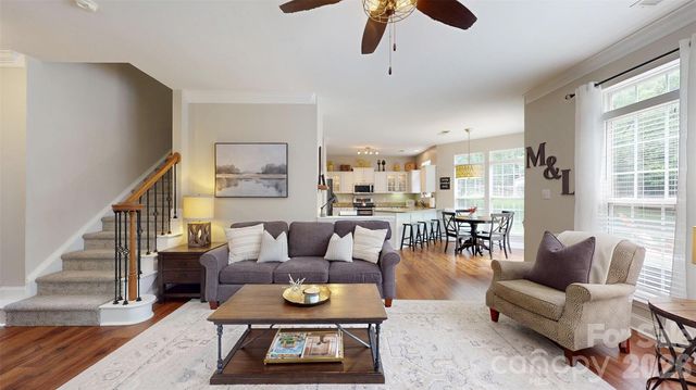 12301 Silveroak Lane, Charlotte, NC 28277