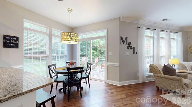 12301 Silveroak Lane, Charlotte, NC 28277