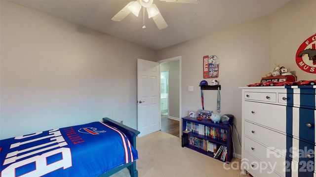 12301 Silveroak Lane, Charlotte, NC 28277