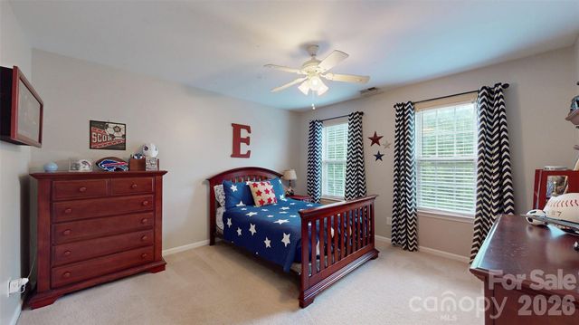 12301 Silveroak Lane, Charlotte, NC 28277