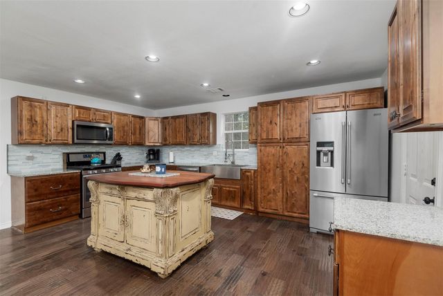 40602 Mill Creek Road, Magnolia, TX 77354