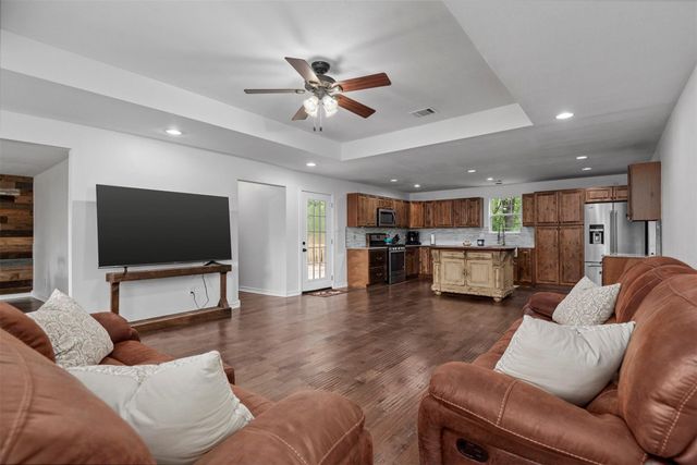40602 Mill Creek Road, Magnolia, TX 77354