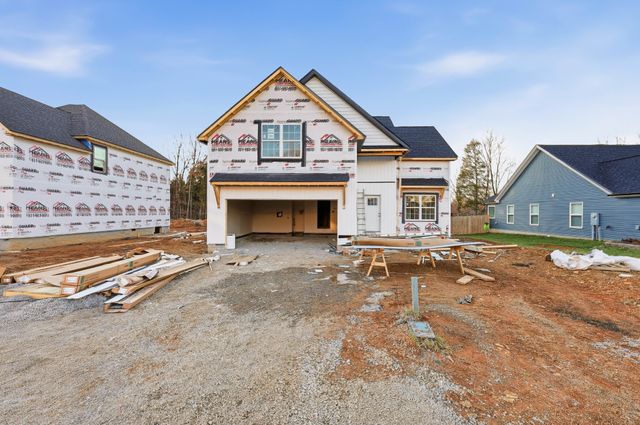 246 Wayne Hall Rd, Clarksville, TN 37040