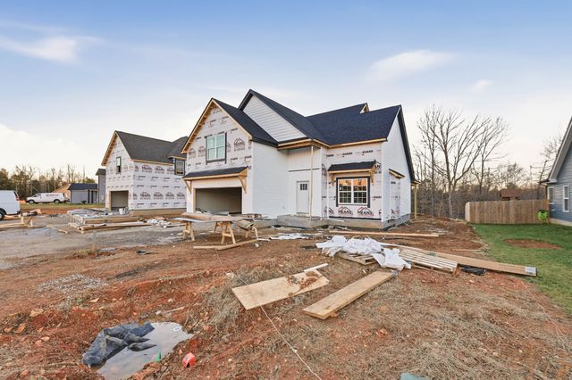 246 Wayne Hall Rd, Clarksville, TN 37040