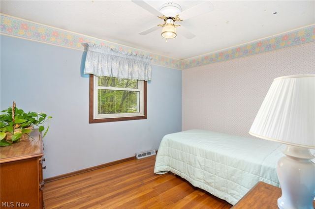 8152 Twin Oaks Drive, Broadview Heights, OH 44147