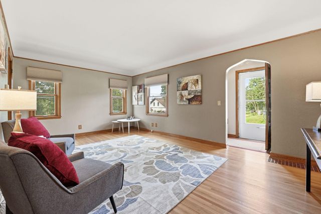 4156 Monroe Street NE, Columbia Heights, MN 55421