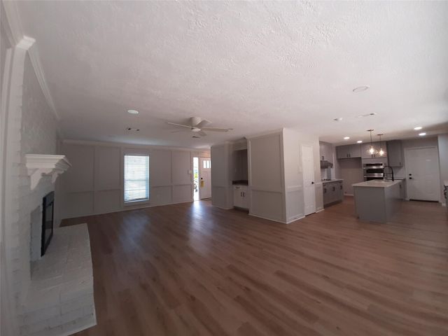 5310 Glenmere Lane, Spring, TX 77379