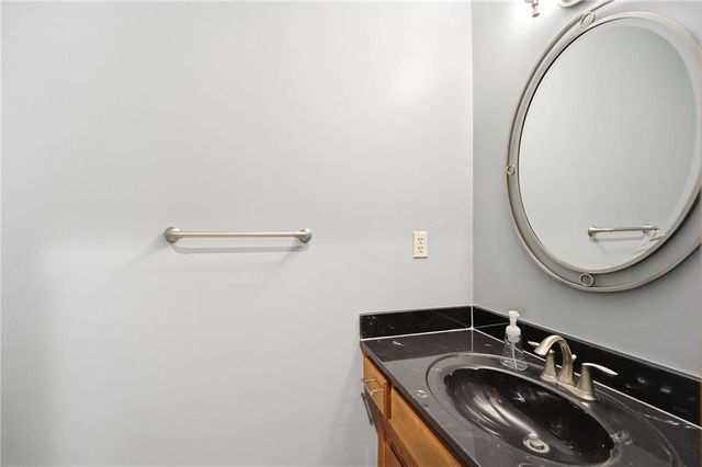 4142 NE Hampstead Drive, Lee's Summit, MO 64064