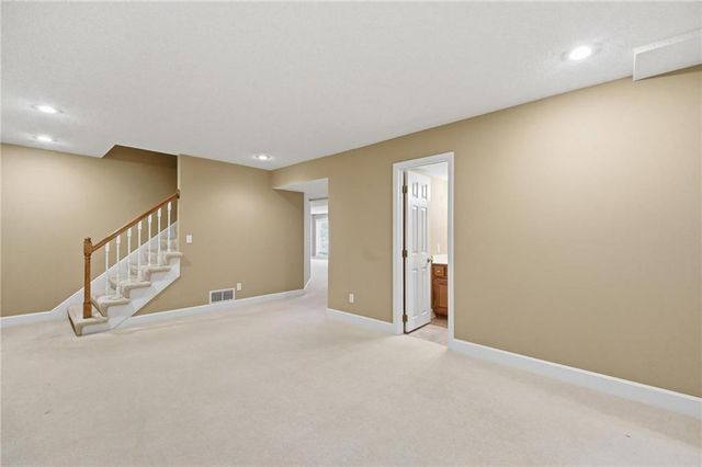 4142 NE Hampstead Drive, Lee's Summit, MO 64064