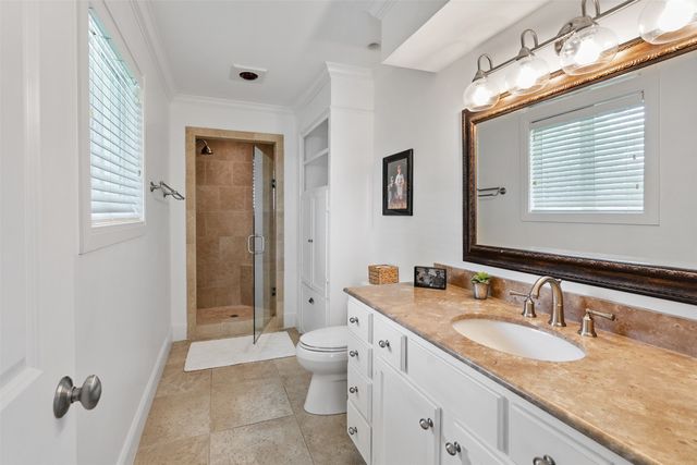 5486 Bayshore Drive, Athens, TX 75752