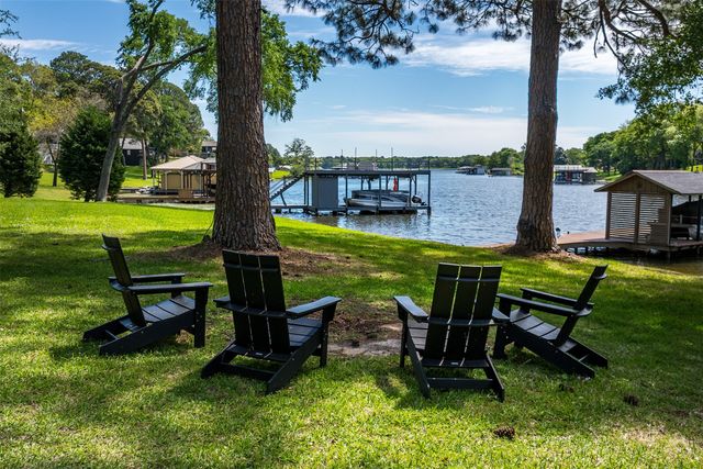 5486 Bayshore Drive, Athens, TX 75752