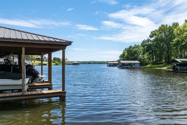 5486 Bayshore Drive, Athens, TX 75752