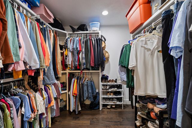 812 E Sugarmill Road, Ozark, MO 65721