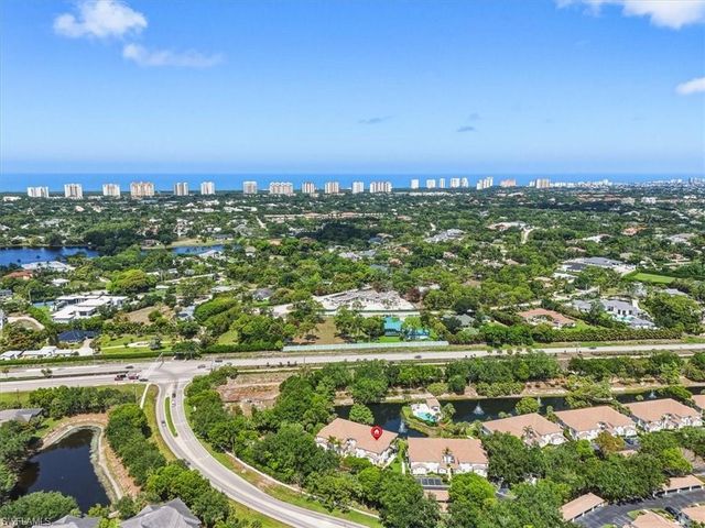 6829 Satinleaf RD S 204, Naples, FL 34109