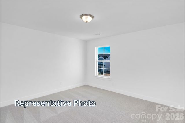 13122 Foxberry Road, Charlotte, NC 28213