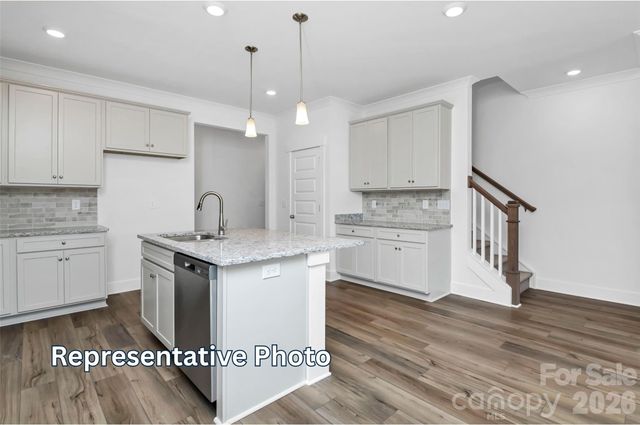 13122 Foxberry Road, Charlotte, NC 28213