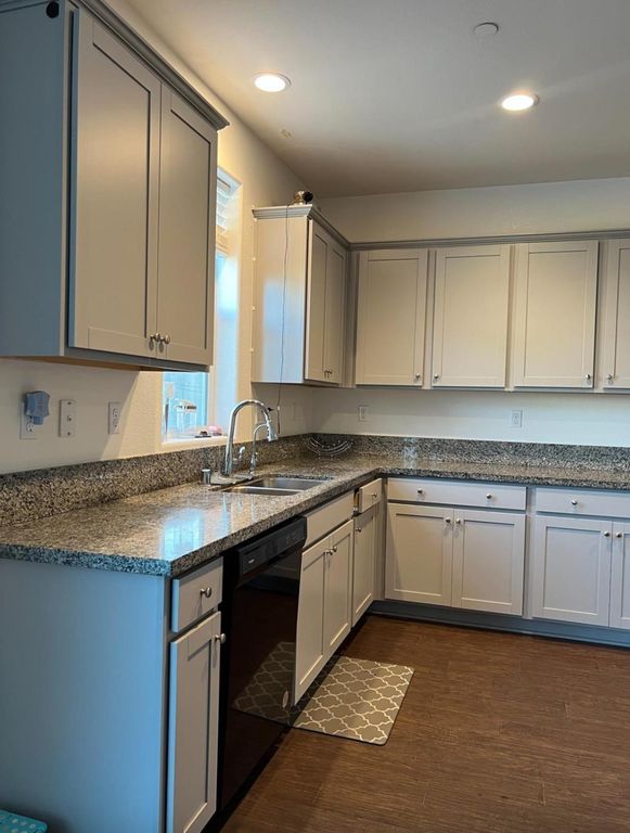 Image 11 of property listing at 4542 N Casey Avenue, Fresno, CA 93723