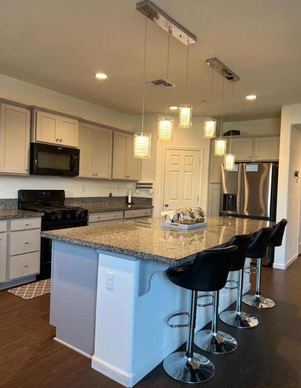 Image 9 of property listing at 4542 N Casey Avenue, Fresno, CA 93723