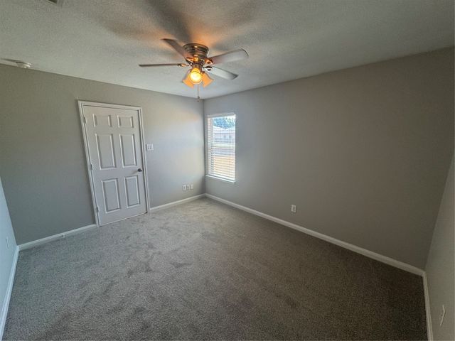 601 Hidden Dale Drive, Fort Worth, TX 76140