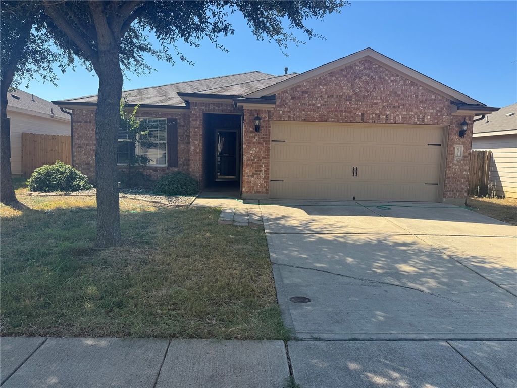 601 Hidden Dale Drive, Fort Worth, TX 76140 — photo 2