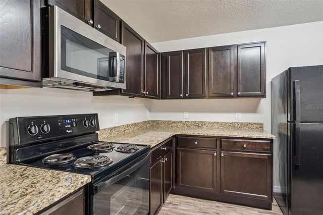 2222 CASPIAN DRIVE, Lakeland, FL 33805