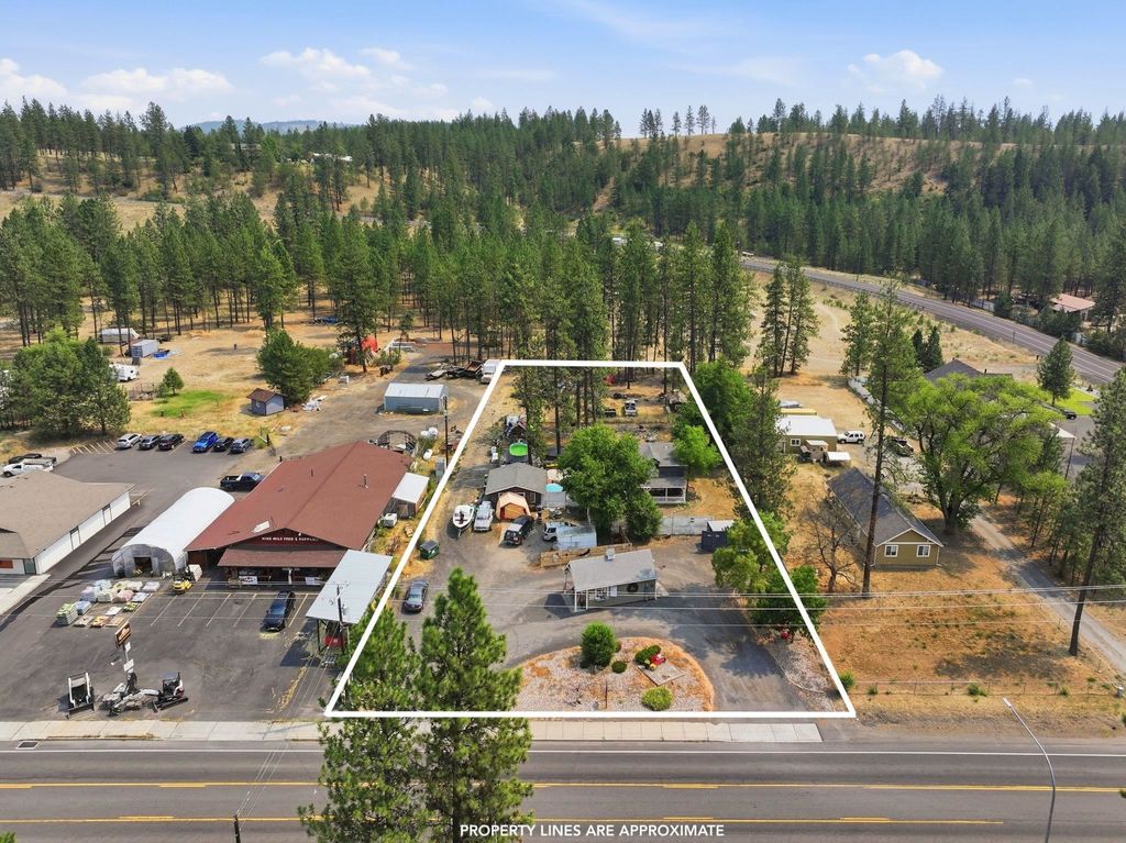 12508 N Nine Mile Rd, Nine Mile Falls, WA 99026 photo 2