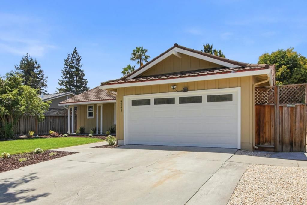 Image 3 of property listing at 4643 Glenmont Drive, San Jose, CA 95136