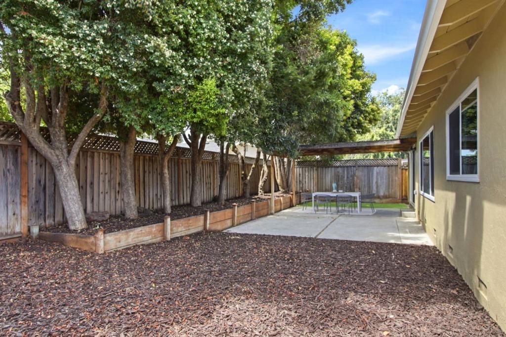 Image 36 of property listing at 4643 Glenmont Drive, San Jose, CA 95136