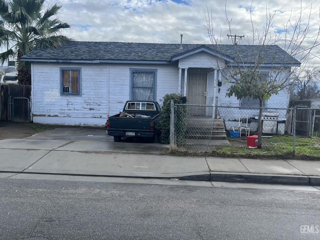 2119 Robinson Street, Bakersfield, CA 93305