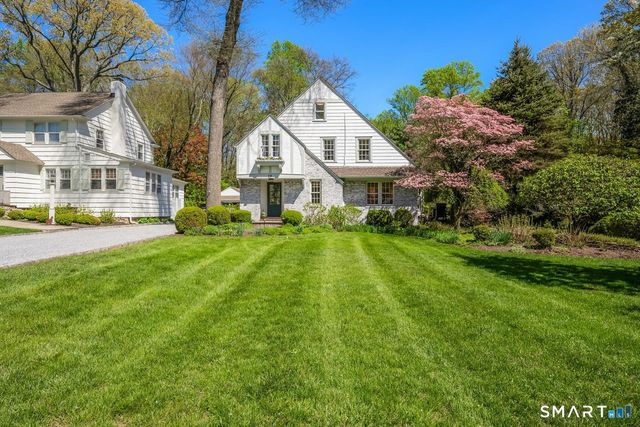 19 Chester Road, Darien, CT 06820